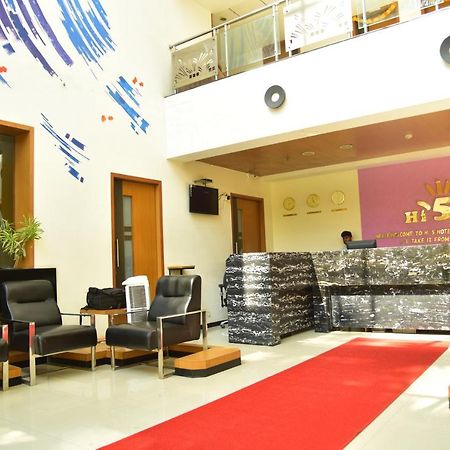 Hi 5 Hotel & Experience Nashik Luaran gambar